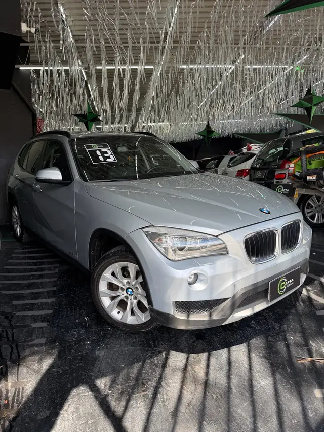 Carro BMW X1 2013 2.0 sDrive18i (aut)