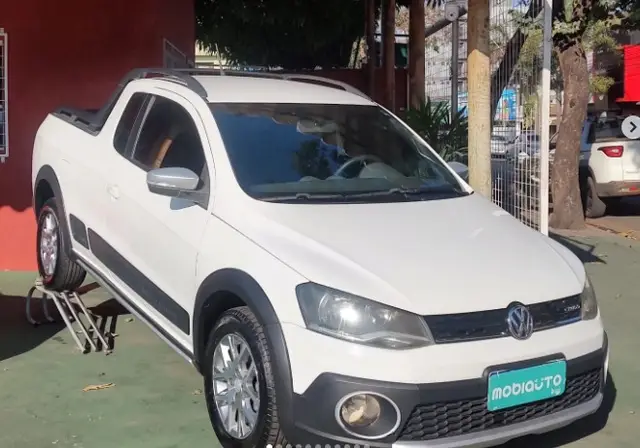 Carro Volkswagen Saveiro 2014 Saveiro CROSS 1.6 Mi Total Flex 8V CE