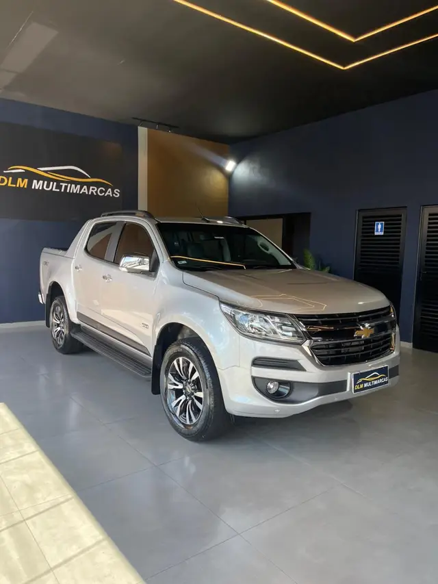 Carro Chevrolet S10 Cabine Dupla 2019 S10 2.8 CTDI LTZ 4WD (Cabine Dupla) (Aut)
