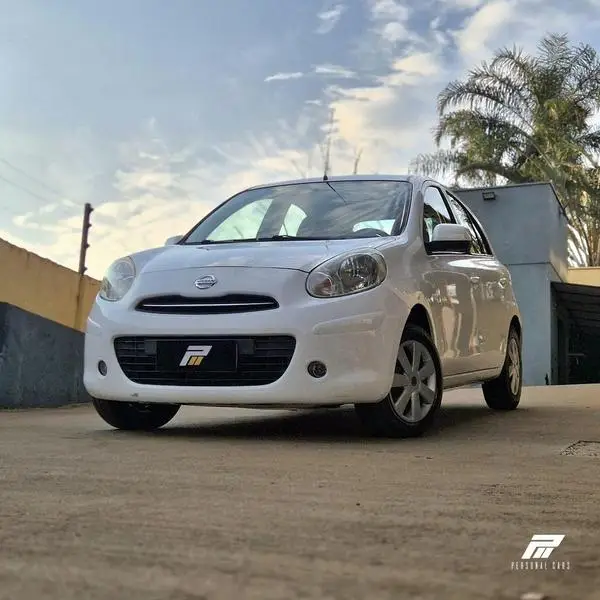 Carro Nissan March 2014 1.6 16V S (Flex)