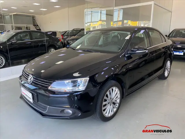 Carro Volkswagen Jetta 2011 2.0 TSI Highline DSG