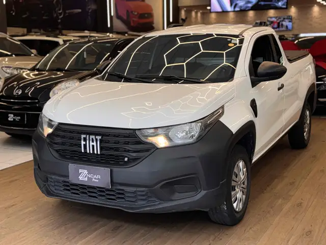 Carro Fiat Strada 2023 Endurance 1.4 Cabine Plus (Flex)