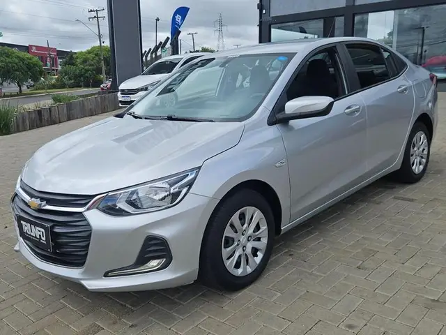 Carro Chevrolet Onix Plus 2023 LT 1.0 Turbo