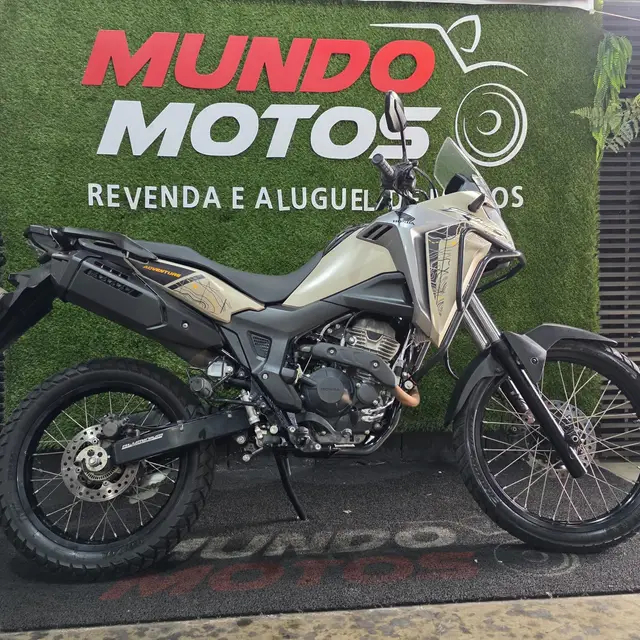 Moto Honda XRE Sahara 300 2024 Adventure