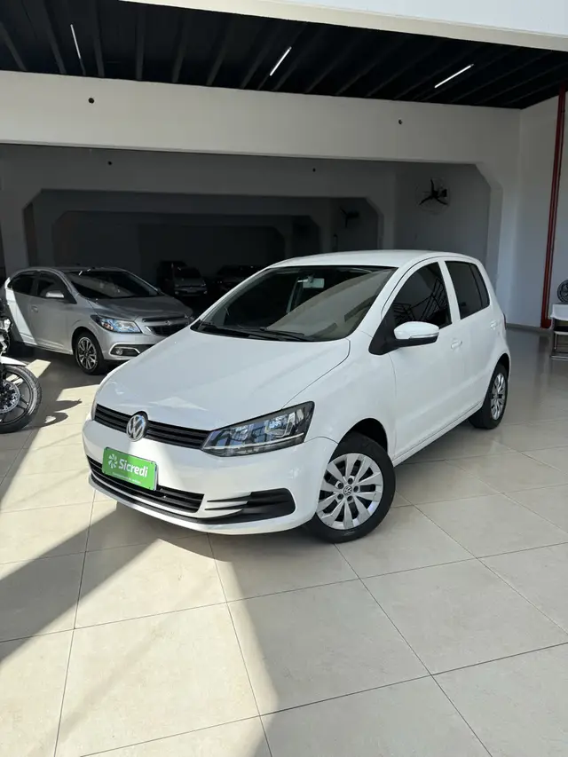 Carro Volkswagen Fox 2017 1.6 MSI Trendline (Flex)