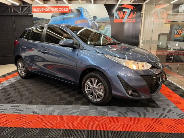 Carro Toyota Yaris Sedan 2020 1.5 XL Plus Tech CVT (Flex)