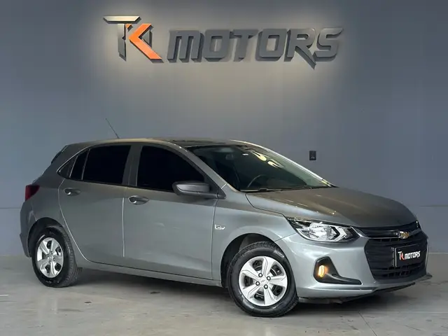 Carro Chevrolet Onix Plus 2024 LT 1.0