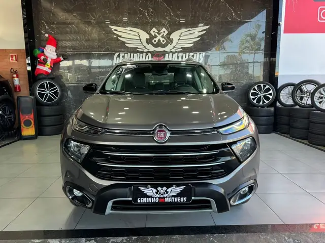 Carro Fiat Toro 2021 2.0 TDI Volcano Auto 4WD