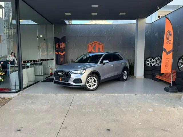 Carro Audi Q3 2021  Prestige 1.4 TFSI S-Tronic (Aut) (Flex)