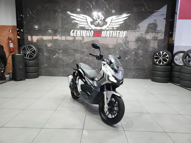 Moto Honda ADV 2023 ABS