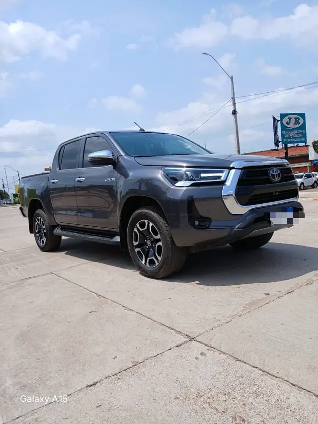 Carro Toyota Hilux Cabine Dupla 2022 SRX 2.8 TDI CD 4x4 (Aut)