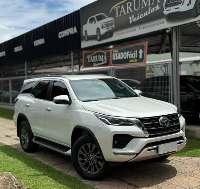 Carro Toyota SW4 2021 SRX 2.8 turbodiesel 7L 4x4 (Aut)