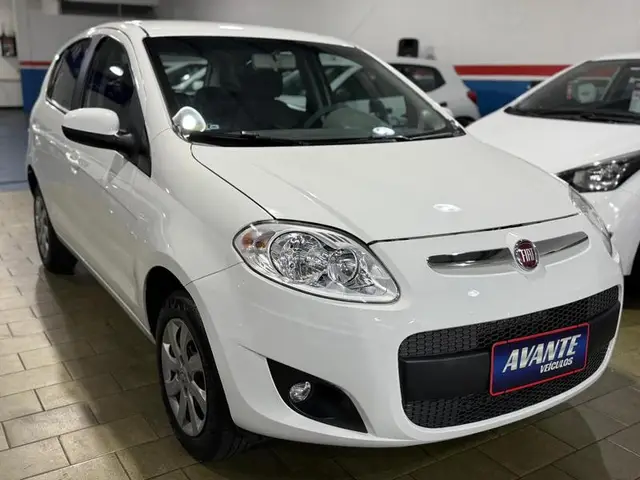 Carro Fiat Palio 2016 Attractive 1.4 Evo (Flex)