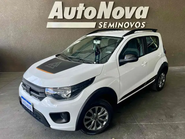 Carro Fiat Mobi 2024 Trekking 1.0