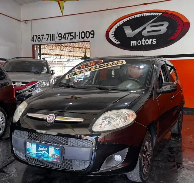 Carro Fiat Palio 2013 Attractive 1.0 8V (Flex)