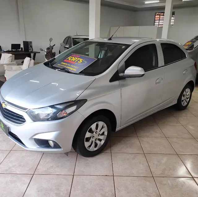 Carro Chevrolet Onix 2017 1.0 Joy SPE/4