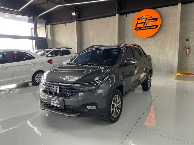 Carro Fiat Strada 2023 Volcano 1.3 8V CD AT