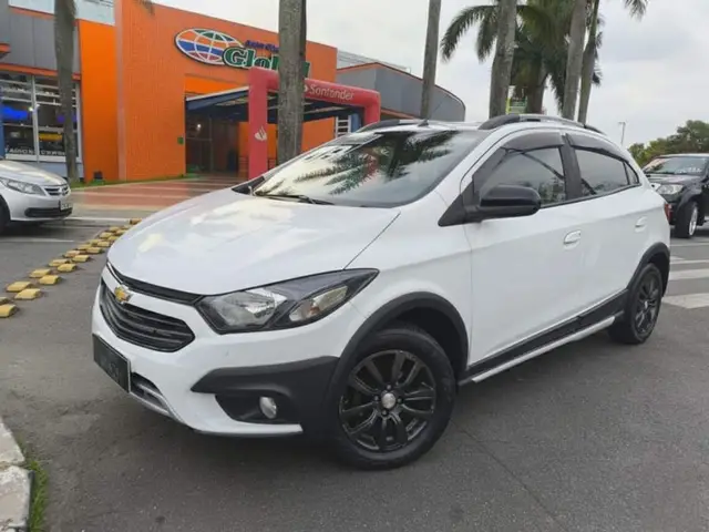 Carro Chevrolet Onix 2018 1.4 Activ SPE/4 (Aut)