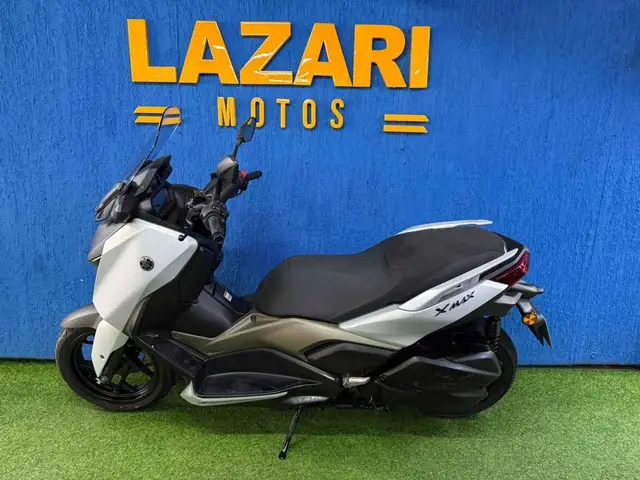 Moto Yamaha XMax 2025 250 Connected