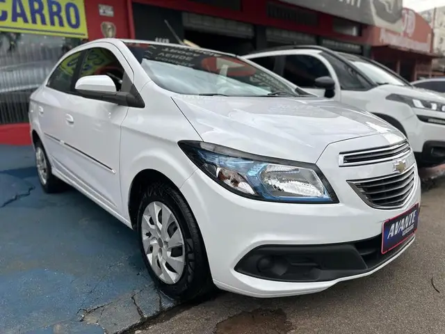Carro Chevrolet Prisma 2016 1.4 LT SPE/4
