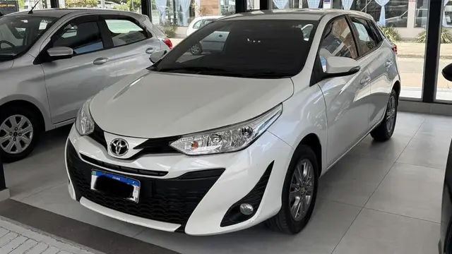 Carro Toyota Yaris 2020 1.3 XL Plus Tech CVT (Flex)
