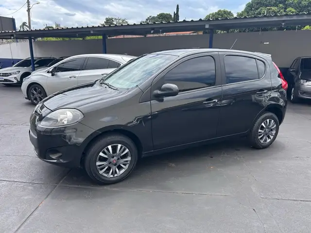 Carro Fiat Palio 2016 Attractive 1.0 Evo (Flex)