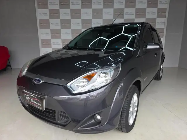 Carro Ford Fiesta Hatch 2011 1.6 (Flex)