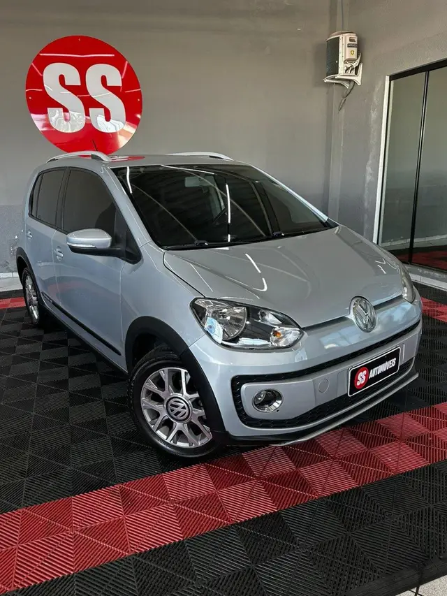 Carro Volkswagen Up! 2017 1.0 12v E-Flex cross up!