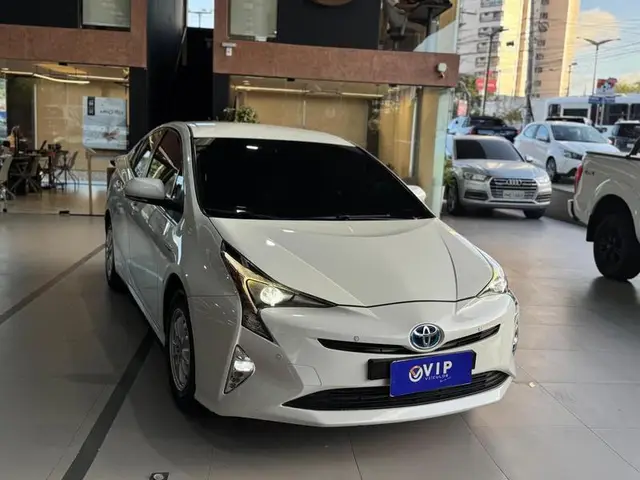 Carro Toyota Prius 2018 Hybrid 1.8 16V 5p (Aut)
