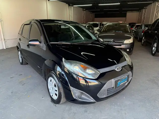 Carro Ford Fiesta Sedan 2013 1.0 (Flex)