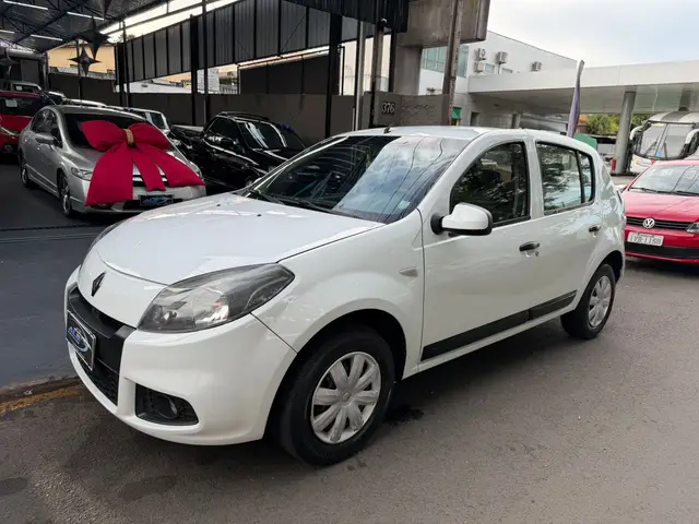 Carro Renault Sandero 2014 Expression 1.0 16V (flex)