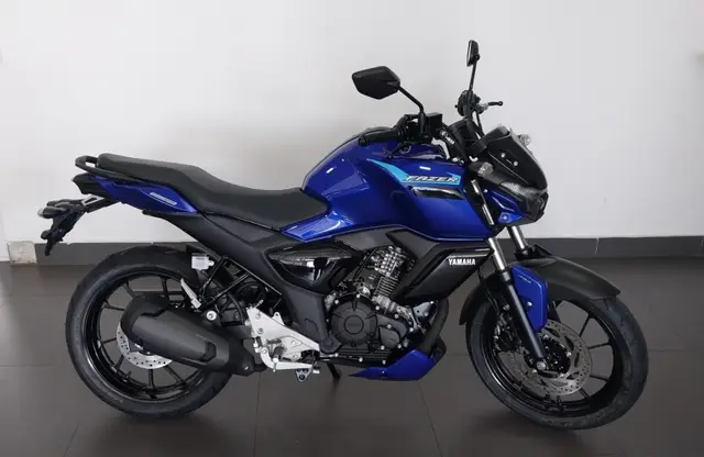 Moto Yamaha Fazer FZ15 2026 Connected
