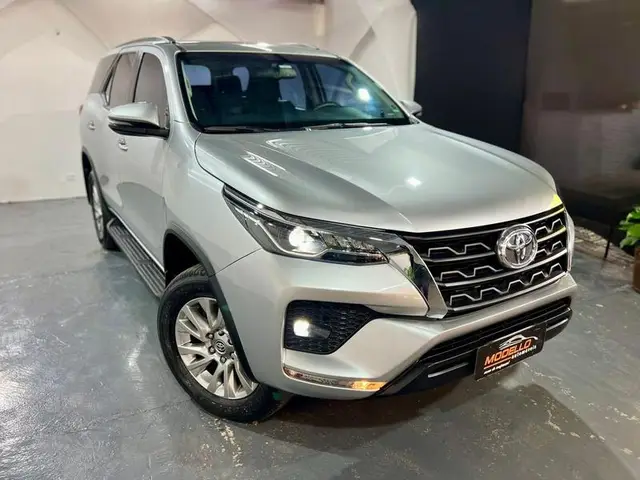 Carro Toyota SW4 2021 SR 2.7 5L 4x2 (Aut) (Flex)