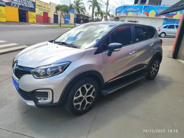 Carro Renault Captur 2019 Life 1.6 16v SCe CVT (Flex)