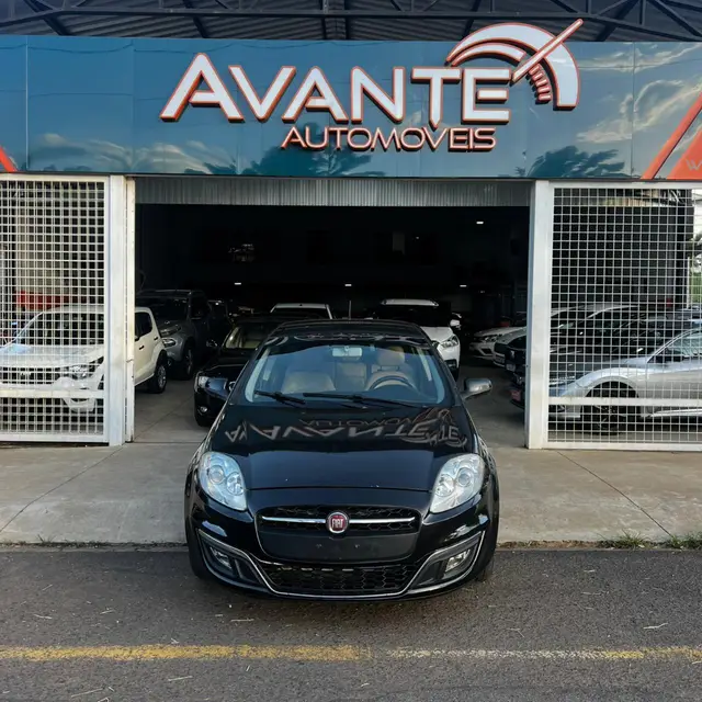 Carro Fiat Bravo 2016 Essence 1.8 16V (Flex)