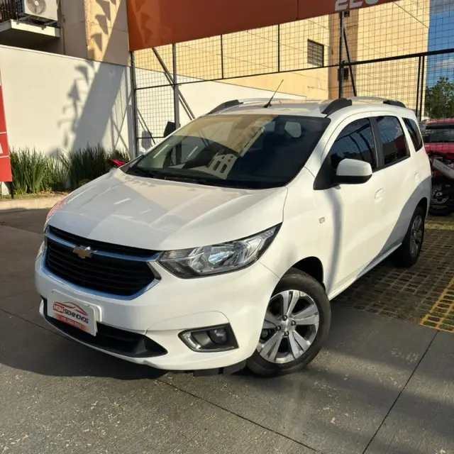 Carro Chevrolet Spin 2023 Premier 1.8 (Aut.)
