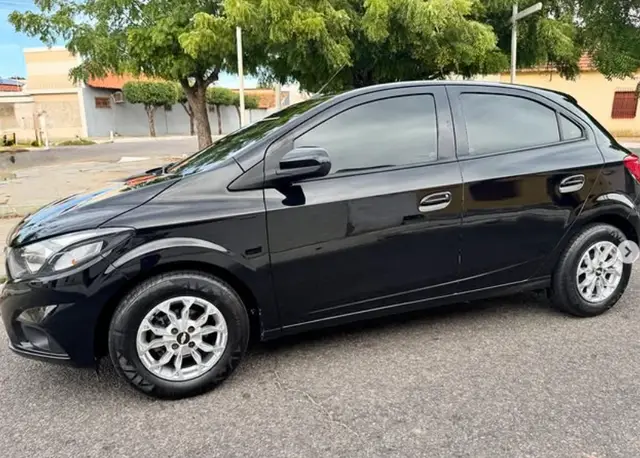 Carro Chevrolet Onix 2019 1.0 LT SPE/4