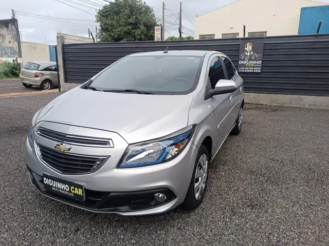 Carro Chevrolet Onix 2015 1.4 LT SPE/4
