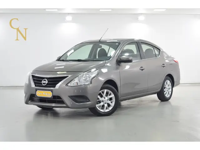 Carro Nissan Versa 2017 1.6 16V SV (Flex)