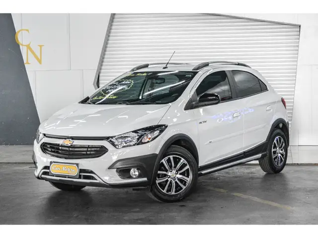 Carro Chevrolet Onix 2017 1.4 Activ SPE/4 (Aut)