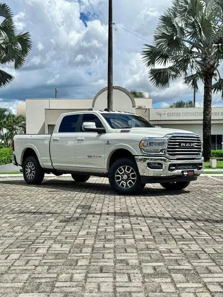 Carro Ram 3500 2022 Limited Longhorn 6.7