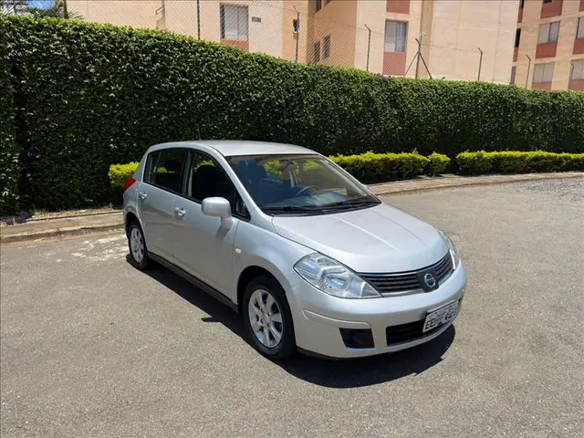 Carro Nissan Tiida 2008 S 1.8 (aut)