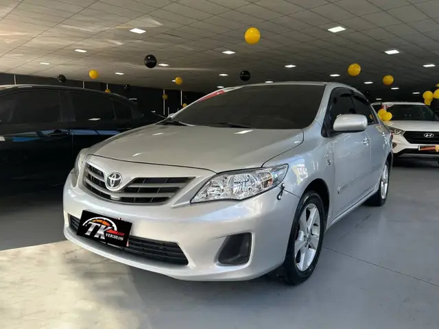 Carro Toyota Corolla 2011 Sedan GLi 1.8 16V (flex)