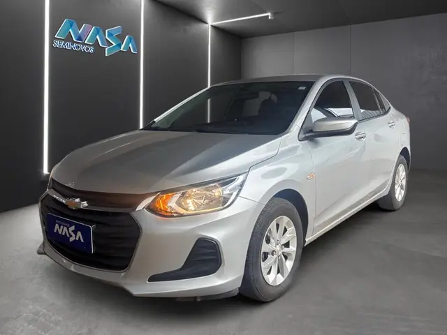 Carro Chevrolet Onix Plus 2023 LT 1.0 Turbo