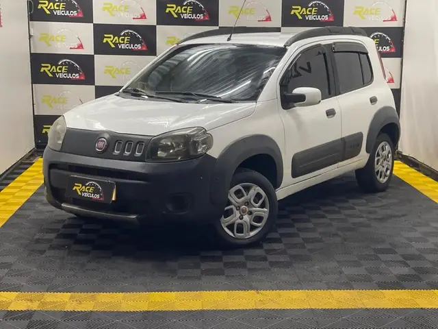 Carro Fiat Uno 2014 Way Xingu 1.0 8V (Flex) 4p