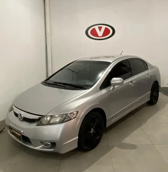 Carro Honda Civic 2010 New  LXL 1.8 16V (Flex)