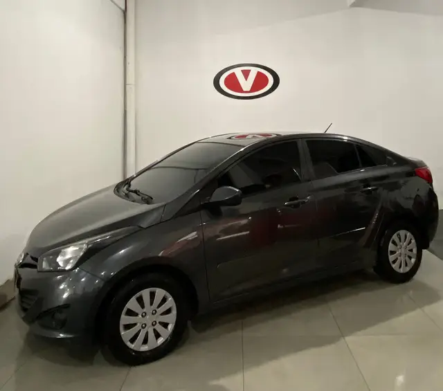 Carro Hyundai HB20S 2014 1.6 Comfort Plus (Flex)