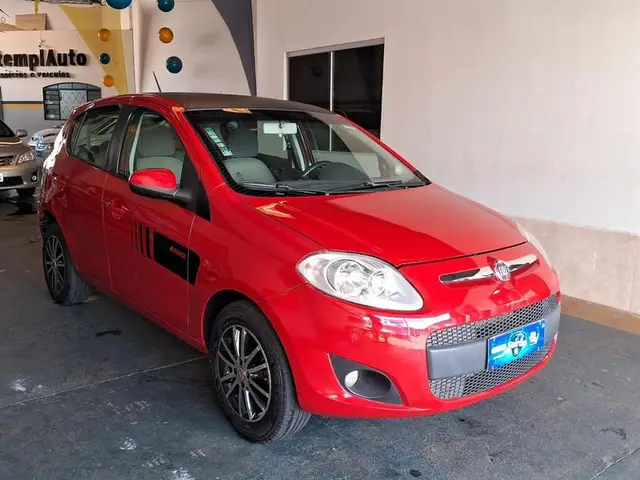 Carro Fiat Palio 2014 Essence 1.6 16V (Flex)