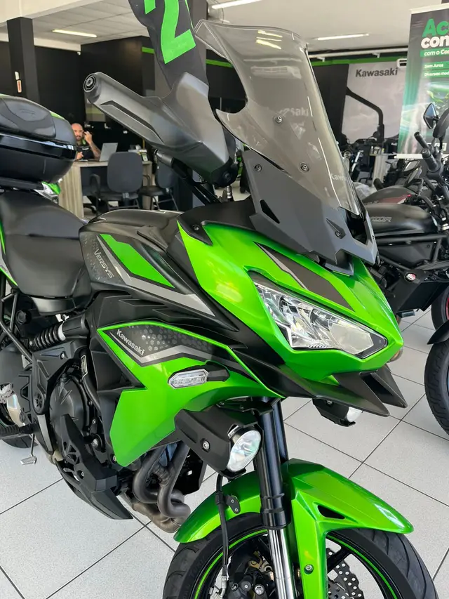 Moto Kawasaki Versys 2023 Tourer