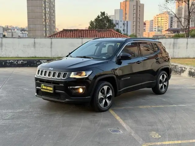 Carro Jeep Compass 2017 2.0 Limited (Aut) (Flex)
